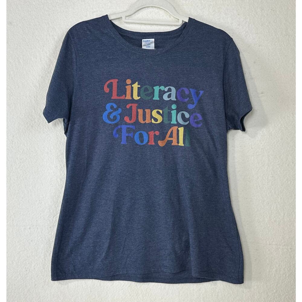 Literacy Graphic Tee rainbow colors SZ Large